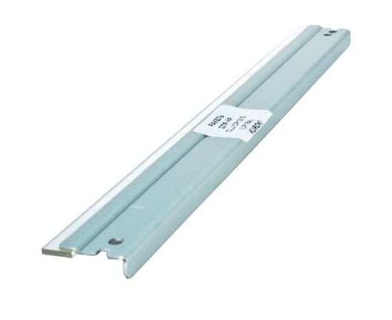 Купить Лезвие чистящее Kuroki для HP CLJ CP1215/1518/2025, Pro 400 (30076/LP164) по лучшей цене