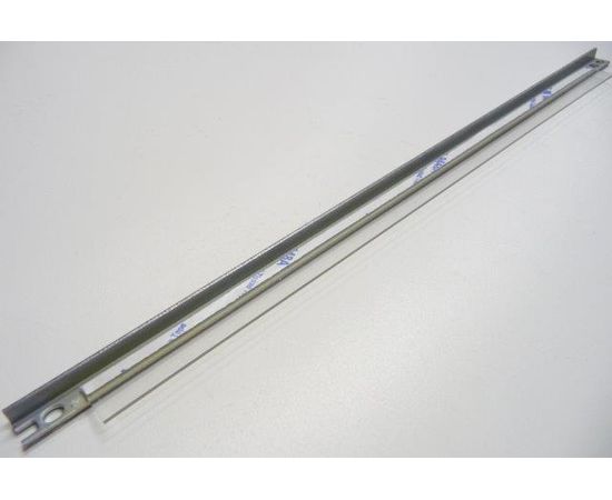 Купить Лезвие дозирующее VEAYE HP LJ 1010/1012/1015/1160/1320/2612A/M2727/P2015/2014/3015/3020/3030/Canon LBP2900/3000/104/106/FX10/MF-6500/Q2612A/Canon 703, также подходит для совместимых картриджей M402/426/CF226A (не подходит для оригинальных CF226A картридже по лучшей цене